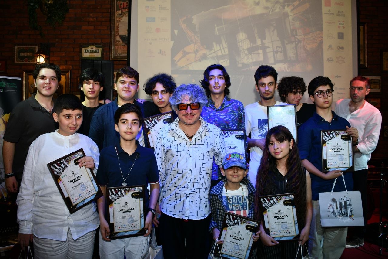Diploma presentation photo 10